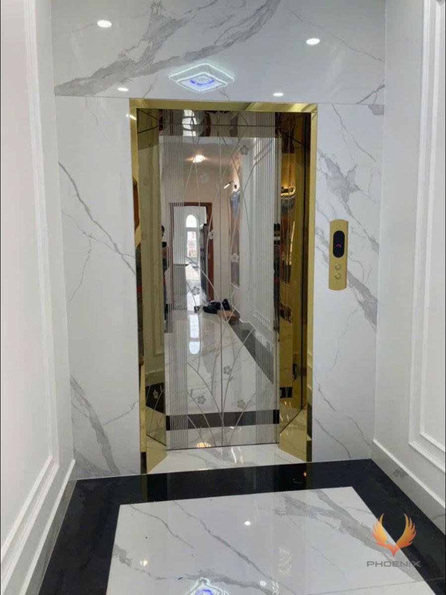 thi công thang máy tải khách